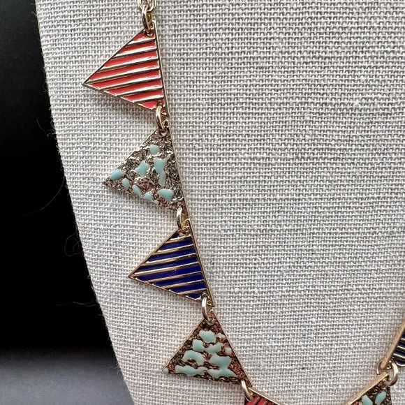 𝔾𝕆𝕃𝔻 𝕋𝕆ℕ𝔼 Flag String Necklace - Picture 7 of 8